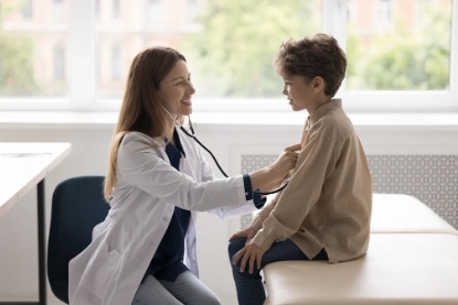 Queimadas e saúde infantil: riscos, sintomas e cuidados respiratórios com dicas do Dr. Mário Carpi